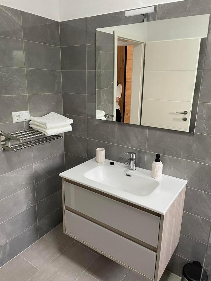 Apartman Ivanica Lukoran Εξωτερικό φωτογραφία
