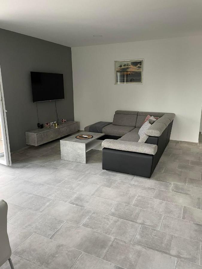 Apartman Ivanica Lukoran Εξωτερικό φωτογραφία