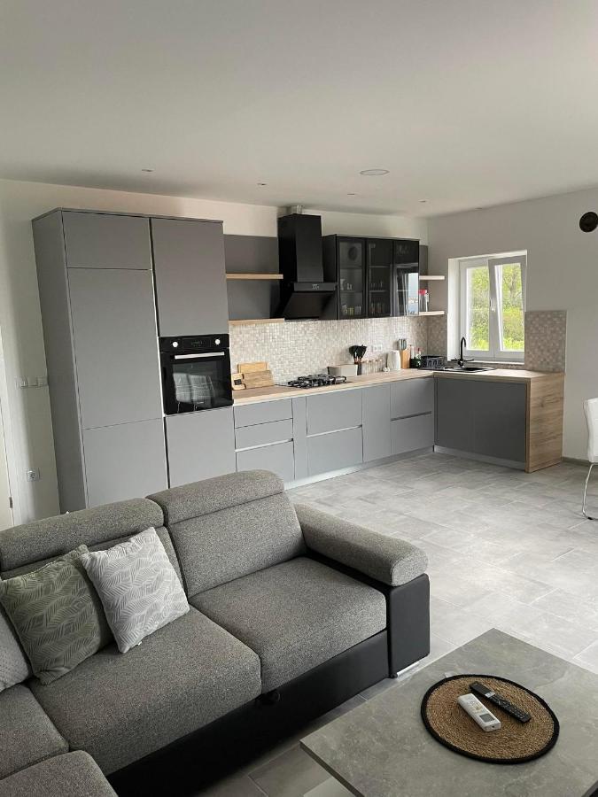 Apartman Ivanica Lukoran Εξωτερικό φωτογραφία